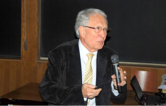 Dr. Palkovits Miklós (Fotó: Anatómiai, Szövet- és Fejlődéstani Intézet)